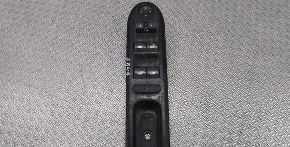 Peugeot 407 Electric window control switch 532697045