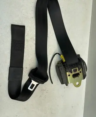 Audi A3 S3 8L Front seatbelt 560560000B 8L3857706A 06122000