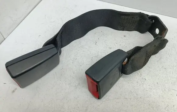 BMW 1 E81 E87 Rear seatbelt buckle 7069968 603854000D G5671B