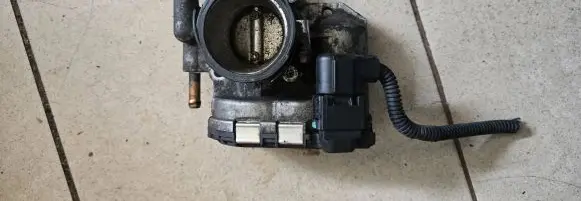 Opel Astra H Throttle valve 0280750133