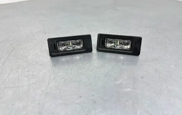 Volkswagen PASSAT B8 Number plate light 5NA943021