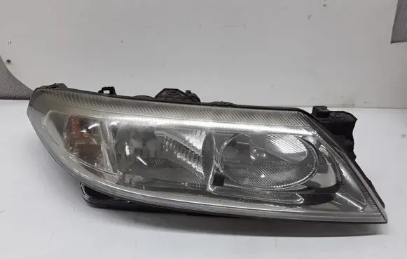Renault Laguna II Headlight/headlamp 8200002847