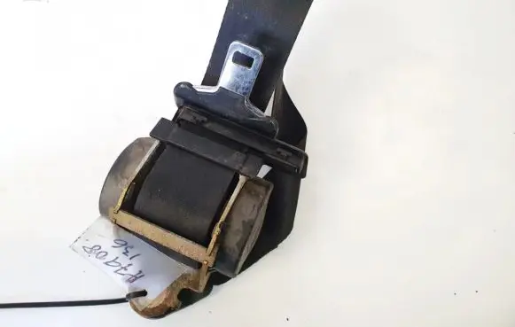 Peugeot 607 Rear seatbelt c505452ac12