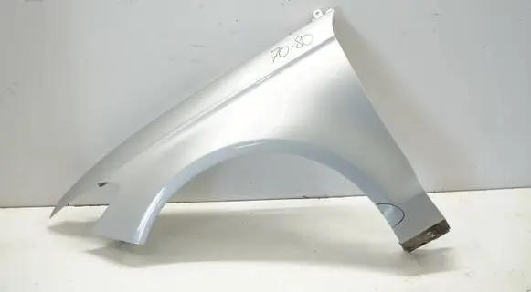 Ford Mondeo MK V Fender MK5250626BLP