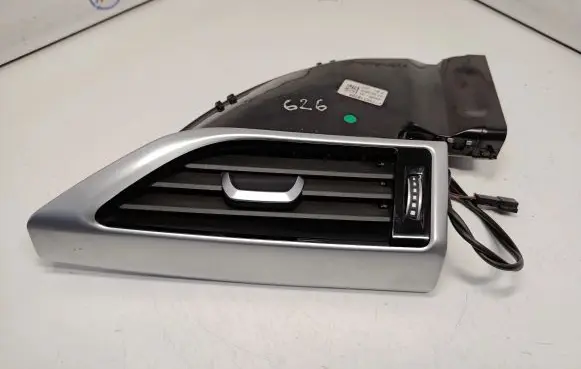 BMW 7 G11 G12 Rear air vent grill 7401187 51437401187