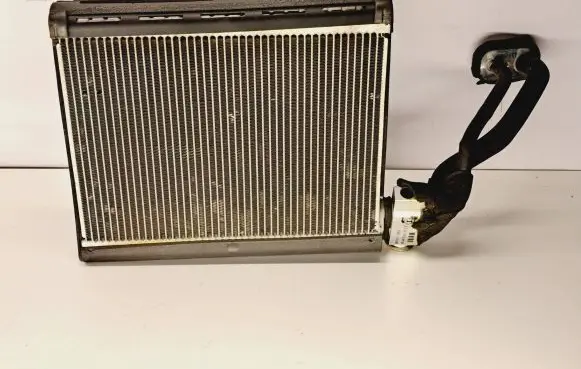 Air conditioning (A/C) radiator (interior)