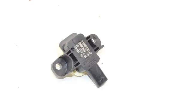 Mercedes-Benz A W176 Airbag deployment crash/impact sensor A1668210351