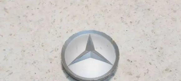 Mercedes-Benz A W168 Non-original wheel cap 