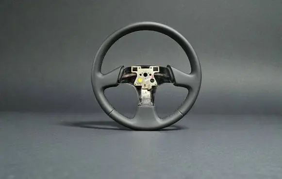 Nissan Patrol Y60 Steering wheel 4843033J00 4843033J10