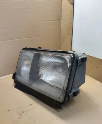 Mercedes-Benz E W124 Headlight/headlamp 1248260580 12957900 008129571