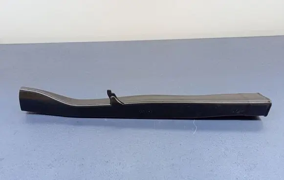 Porsche Cayenne (92A) Air intake hose/pipe 7P0819801