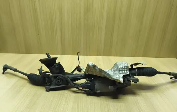Seat Leon (5F) Steering rack 5Q0909144R 7805177461