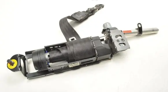 Volvo V50 Front seatbelt 30661789