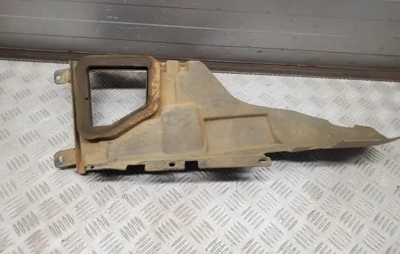 Dodge RAM Intercooler air guide/duct channel 68036598AD