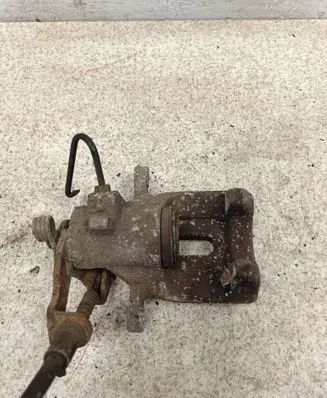 Rear brake caliper