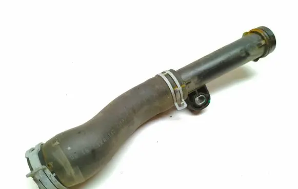 Renault Trafic III (X82) Engine coolant pipe/hose 210474640R