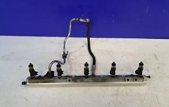 Fuel injectors set