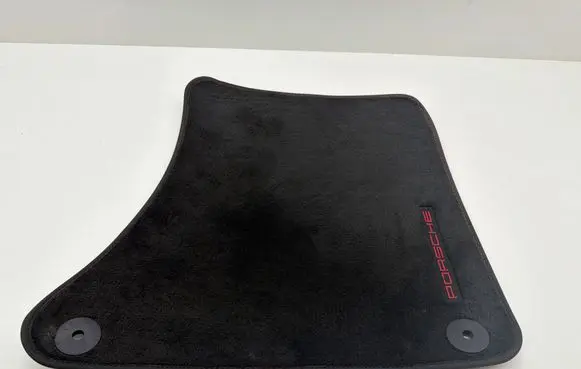 Porsche Macan (95B) Front floor mat 