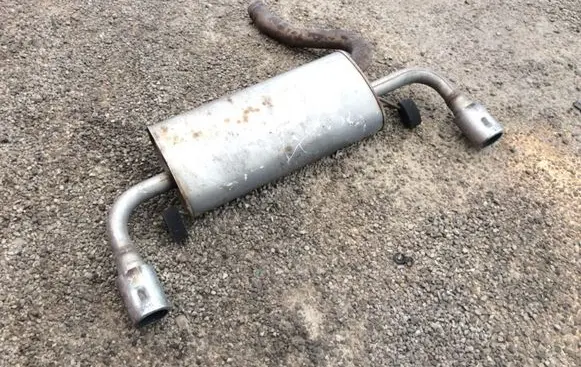 Volvo V70 Rear muffler/silencer tail pipe 645970