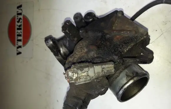 Toyota Avensis T250 Engine shut-off valve 