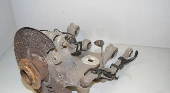 BMW 5 F10 F11 Rear wheel hub 6796099 33326796099 6780357