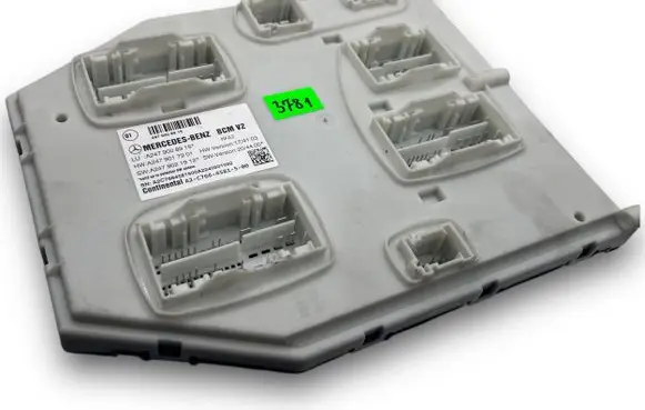 Mercedes-Benz GLA H247 Central body control module S3781 A2479008915