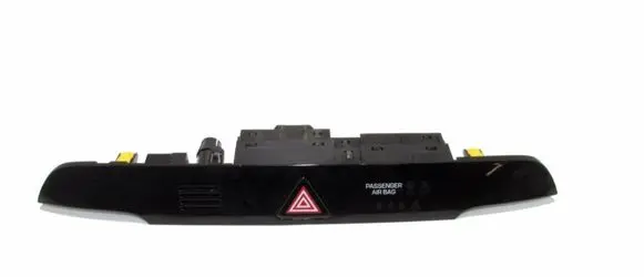Hyundai Tucson TL Hazard light switch 93700D7800
