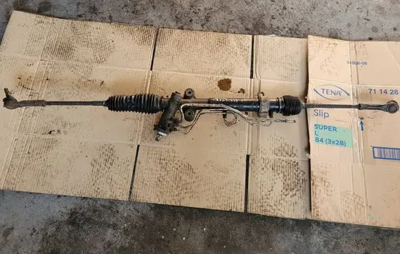 Mazda 626 Steering rack