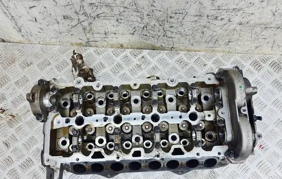 Volvo V70 Engine head 31401431 P31401431 9487423
