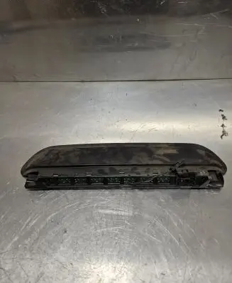 BMW 5 E60 E61 Third/center stoplight 022403