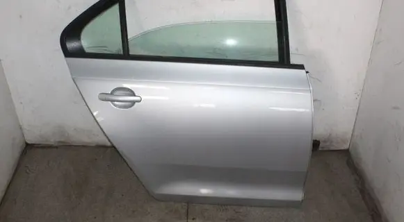 Seat Toledo IV (NH) Rear door