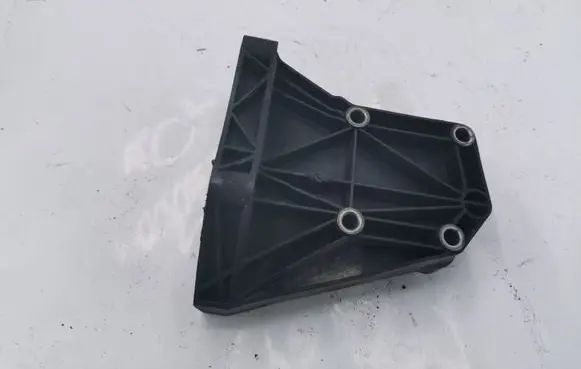 BMW X3 E83 A/C compressor mount bracket 6455779220203 779220203 7792202