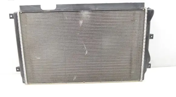 Volkswagen Golf VI Coolant radiator 5K0121251G