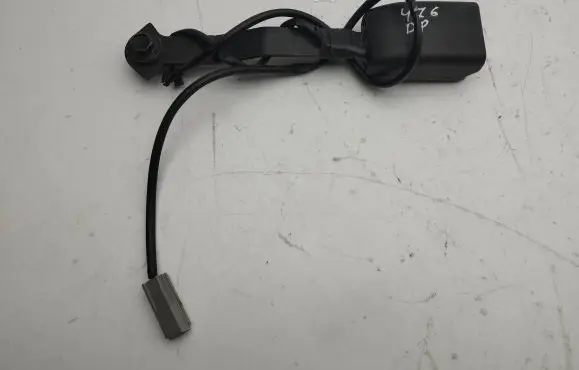 Mazda CX-7 Front seatbelt buckle G3669