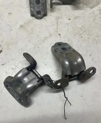 Subaru Forester SH Rear door upper hinge