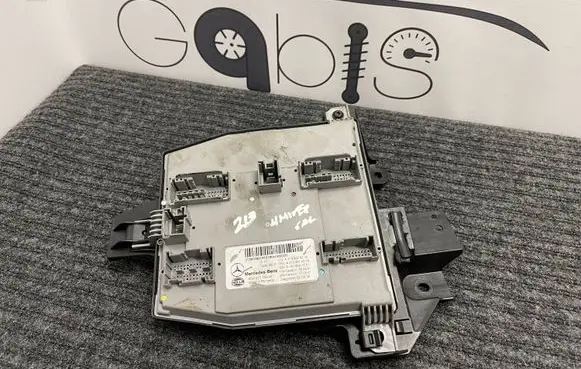 Mercedes-Benz E W213 Comfort/convenience module A2139009219 A1679021701 A2039014203