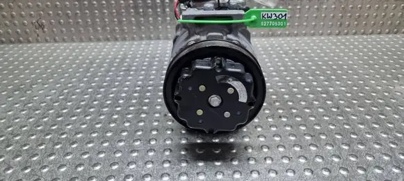 Audi A4 S4 B6 8E 8H Air conditioning (A/C) compressor (pump) S27705301 8E0260805C