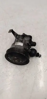 BMW 7 E65 E66 Power steering pump 6760074