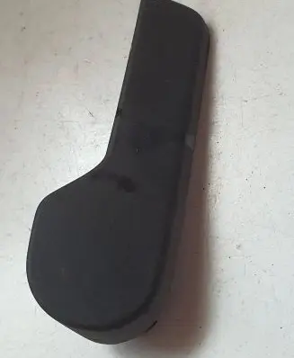Engine bonnet (hood) release handle