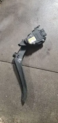 Audi Q7 4L Accelerator throttle pedal 7L0723507D 6PV00802024