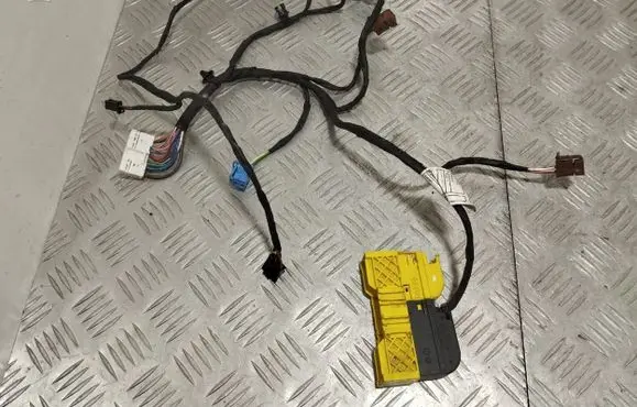 BMW 3 GT F34 Seat wiring loom 9258213