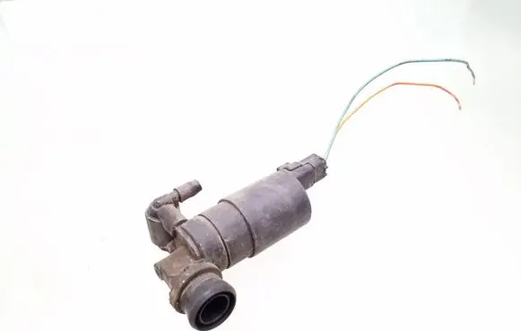 Nissan Qashqai Windscreen/windshield washer pump 360217