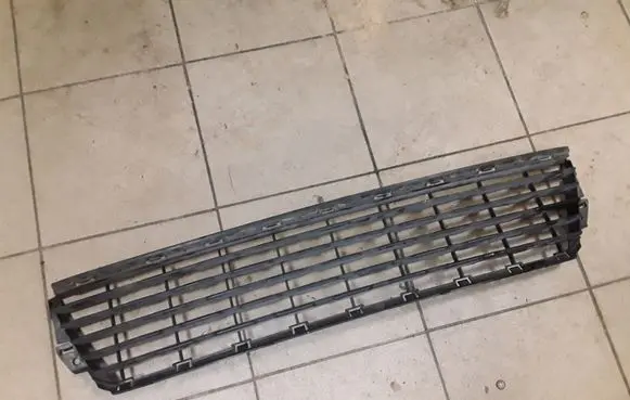 Citroen C3 Picasso Front bumper lower grill 99831L01 C044312531S