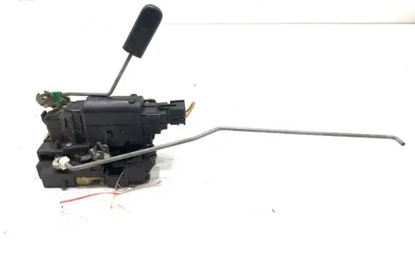 Opel Movano A Front door lock 