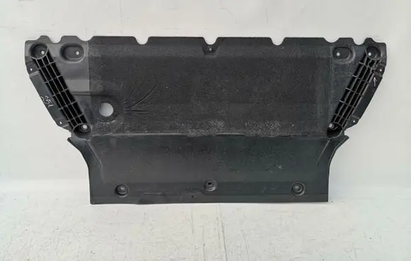 Audi A4 S4 B9 Engine splash shield/under tray 8W0863821F