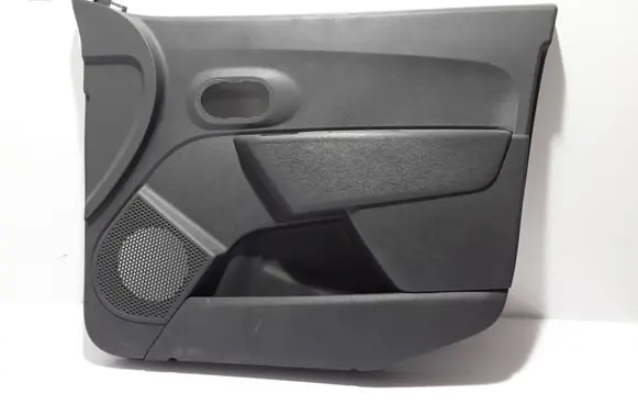 Dacia Dokker Front door card panel trim 809004017R