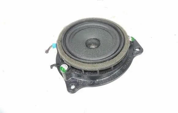 BMW X1 F48 F49 Subwoofer speaker 928189605