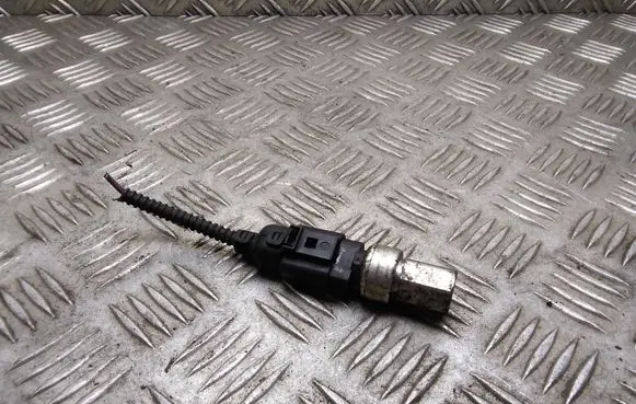 Air conditioning (A/C) pressure sensor