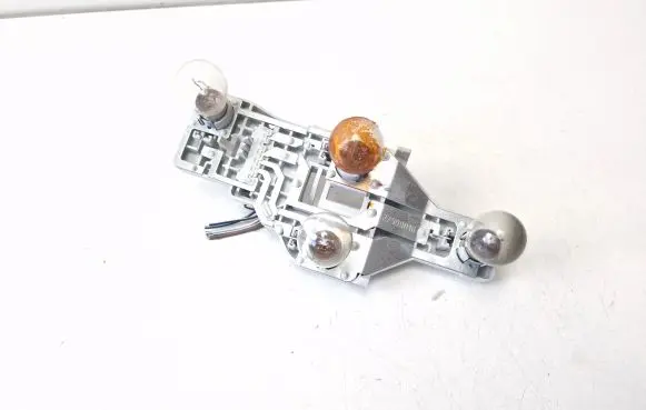 Skoda Octavia Mk2 (1Z) Tail light bulb cover holder 1Z9945257