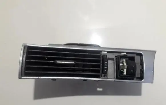 Audi A6 S6 C6 4F Dashboard side air vent grill/cover trim 4f1820901 4f1820901b
